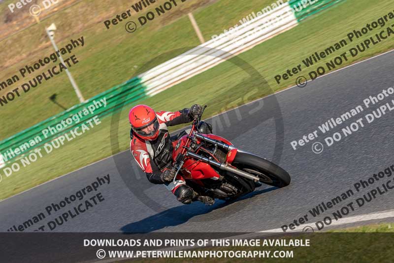 PJM Wedding Photography;enduro digital images;event digital images;eventdigitalimages;mallory park;mallory park photographs;mallory park trackday;mallory park trackday photographs;no limits trackdays;peter wileman photography;racing digital images;trackday digital images;trackday photos